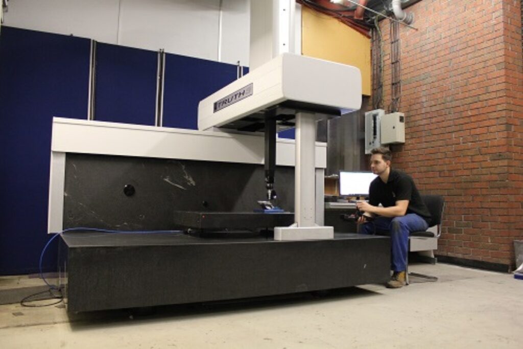 what is a coordinate measuring machine